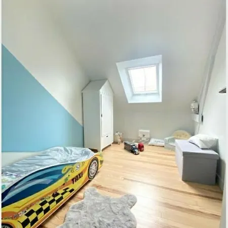 Holiday home Maison De Famille A Sur Proche Plages Batz-sur-Mer