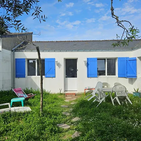 Holiday home Maison De Famille A Sur Proche Plages Batz-sur-Mer
